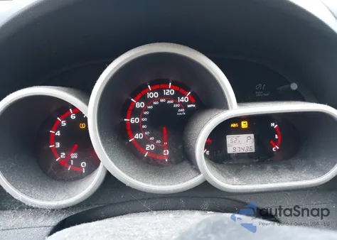 2009 Pontiac Vibe из США, поврежденный, VIN 5Y2SP670X9Z457629